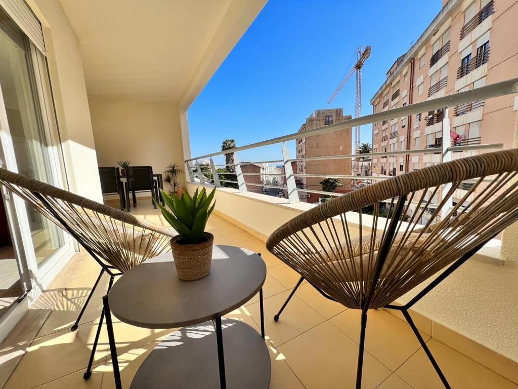 Sesimbra Oasis Sao Joao Apartment Exterior foto